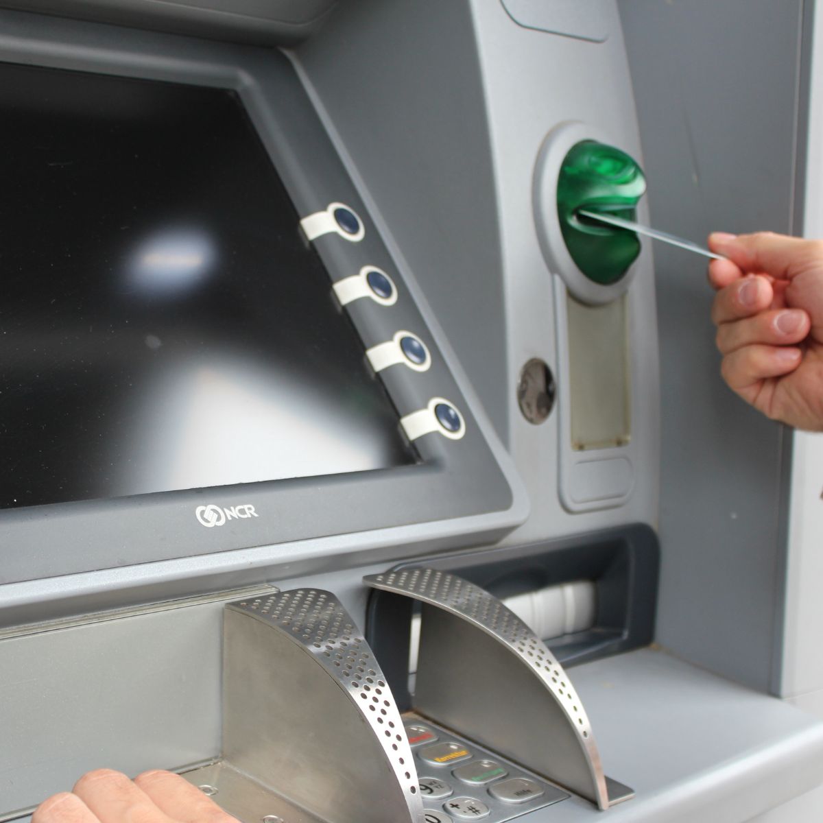 Cajeros Electrónicos